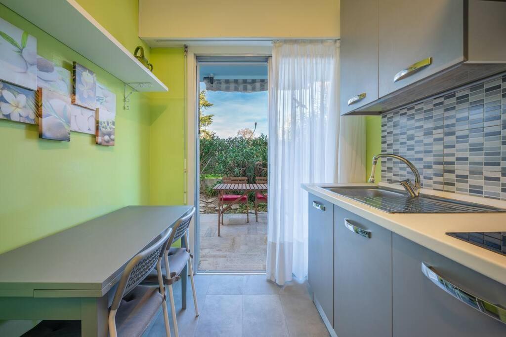 Appartement Familial 6P, Avec Piscine Et Tennis, Proche Mer โรกบรูน-กัป-มาร์แต็ง ภายนอก รูปภาพ